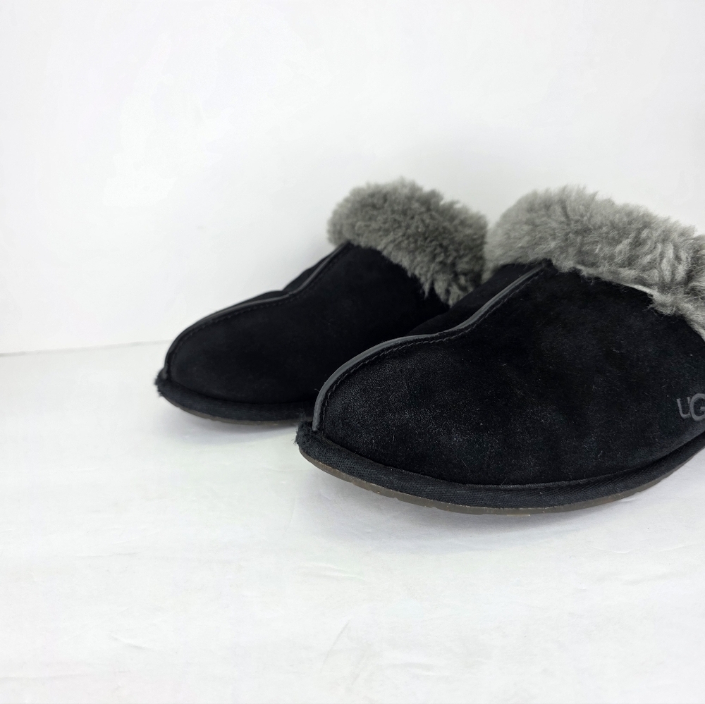 UGG Scuffette II Women's Slipper Suede Sheepskin Plush Slip On Black Grey Size 9 - Picture 3 of 16